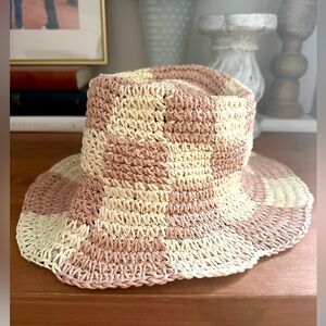 NWOT Wyeth Blush Pink & Cream Woven Bucket Hat